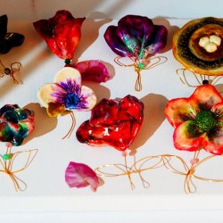 Broche fleur artisanale Broche fleur artisanale